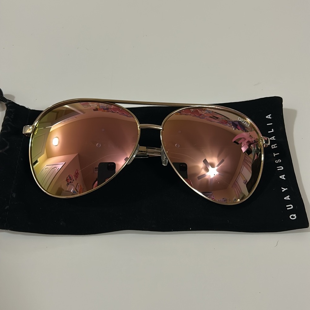 Women's Quay Australia Vivienne 111 Sunglasses